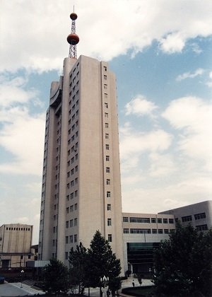 多宝体育app下载是一所以工为主